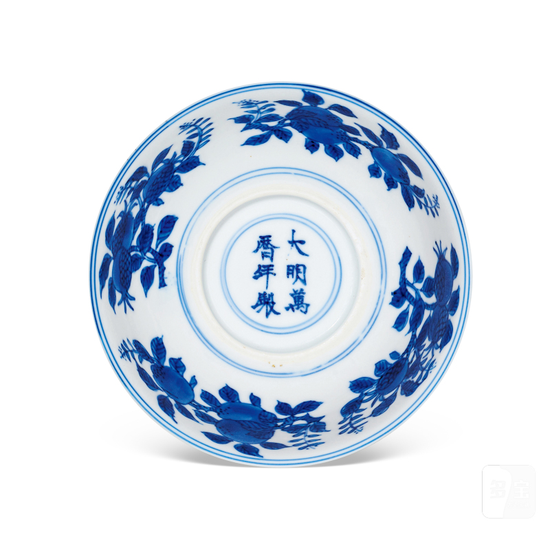清康熙 青花花果纹卧足杯 - 图3
